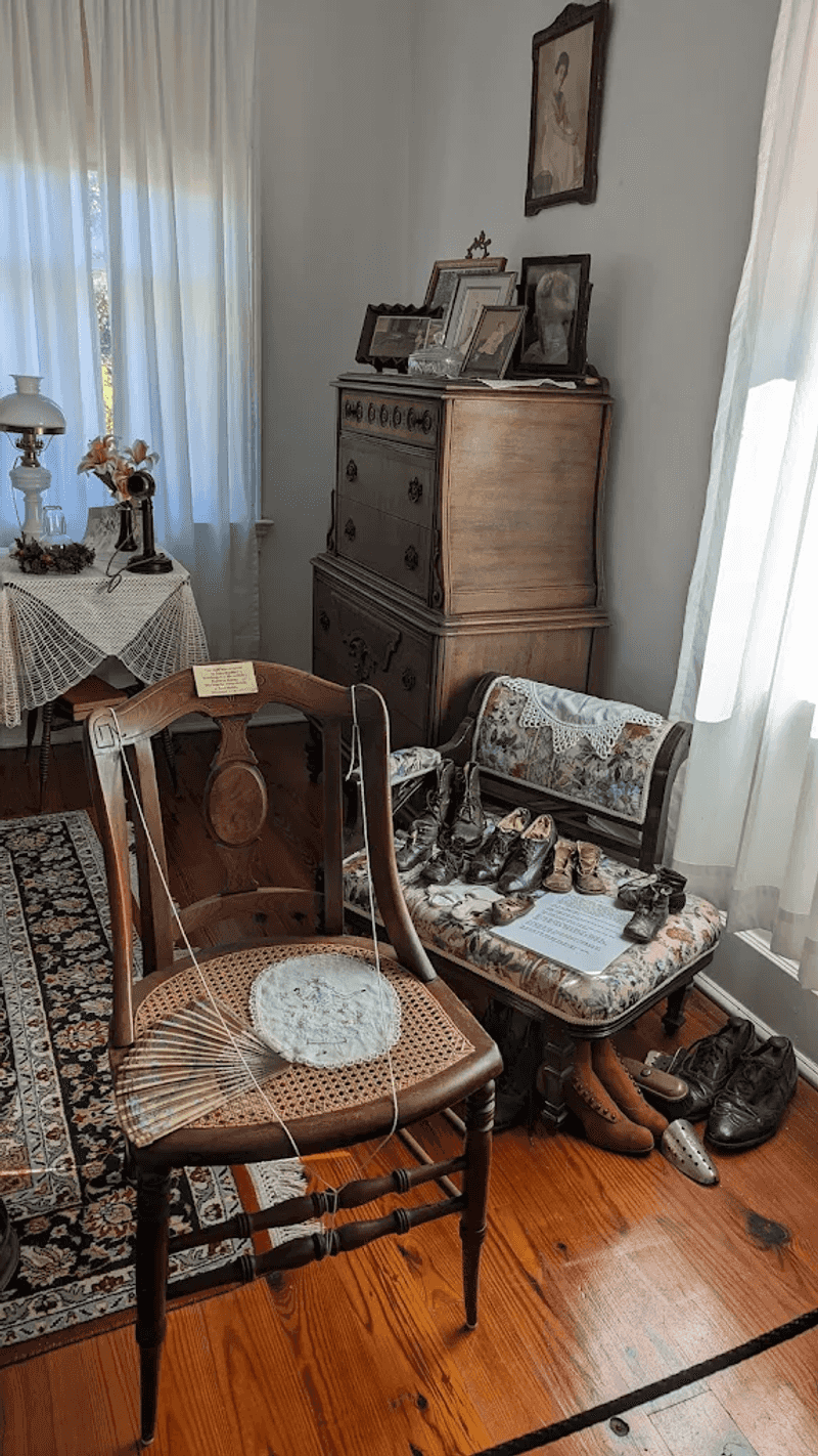Riddle House - West Palm Beach, Florida