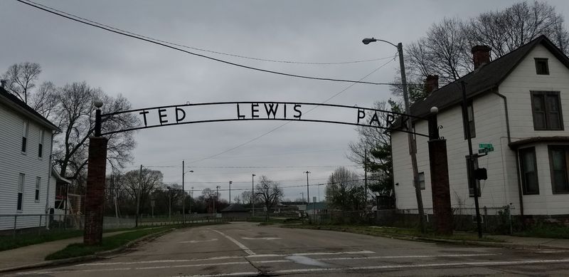 Roadside Attraction Culture: Why Quirky Landmarks Matter