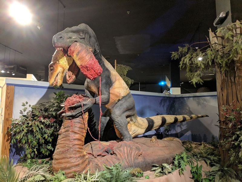 Robotic Dinosaur Reconstructions That Actually Move