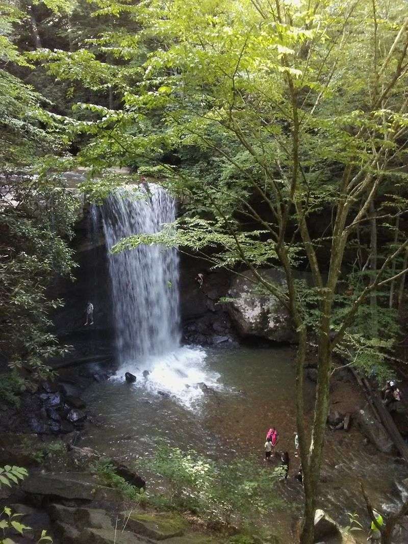 Rock Climbing at Cucumber Falls Area