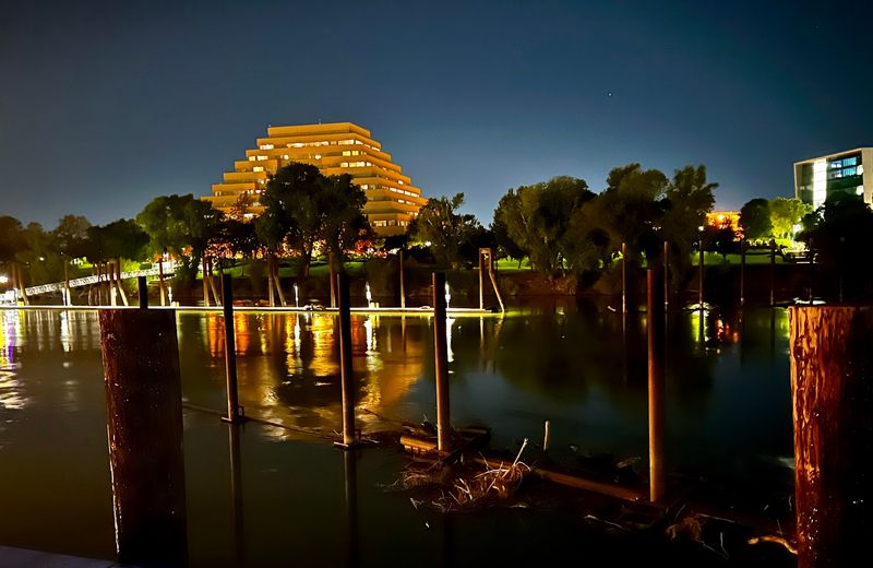 Romantic Walks for Couples Along the Water