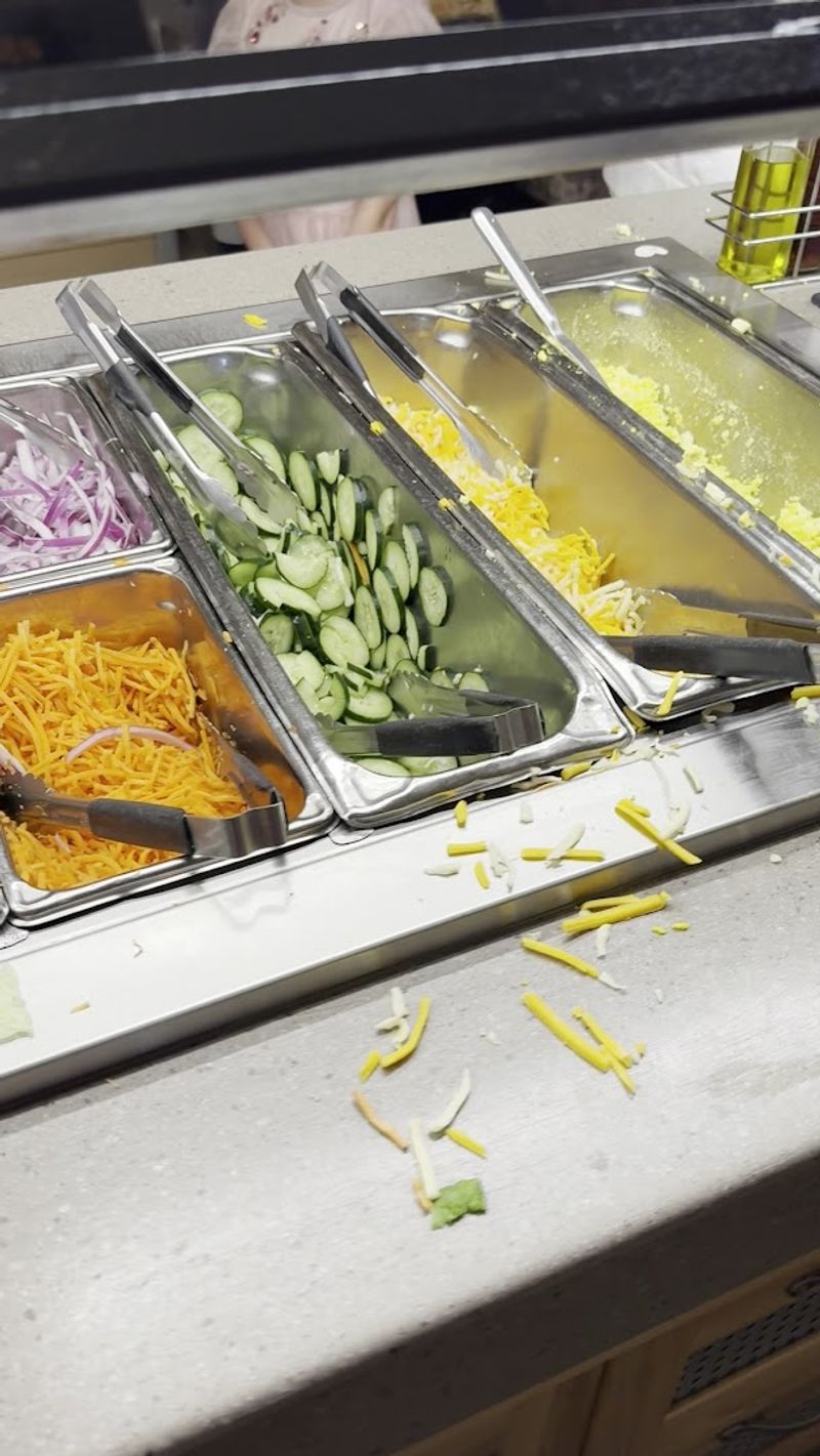 Salad Bar That Surprises in the Best Way Salad Bar That Surprises in the Best Way