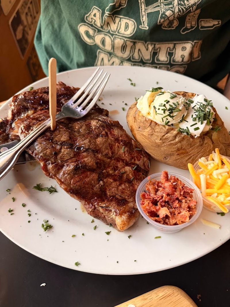 Saturday Night Prime Rib That People Drive Miles For Saturday Night Prime Rib That People Drive Miles For
