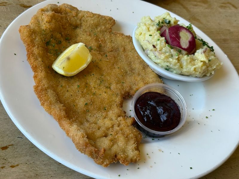 Schnitzel Done the Right Way Schnitzel Done the Right Way