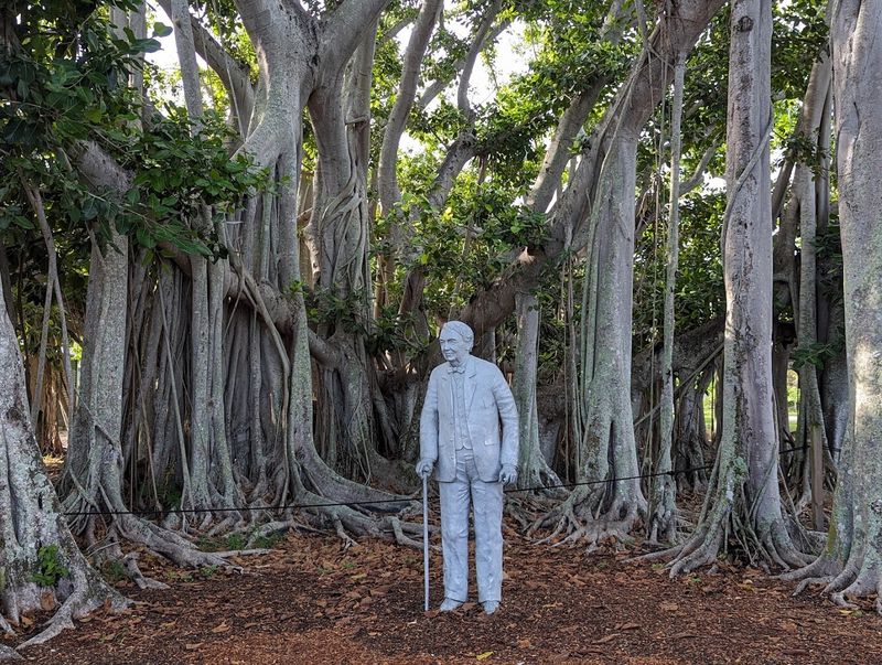 Secret Corners and Hidden Sculptures Along the Garden Paths