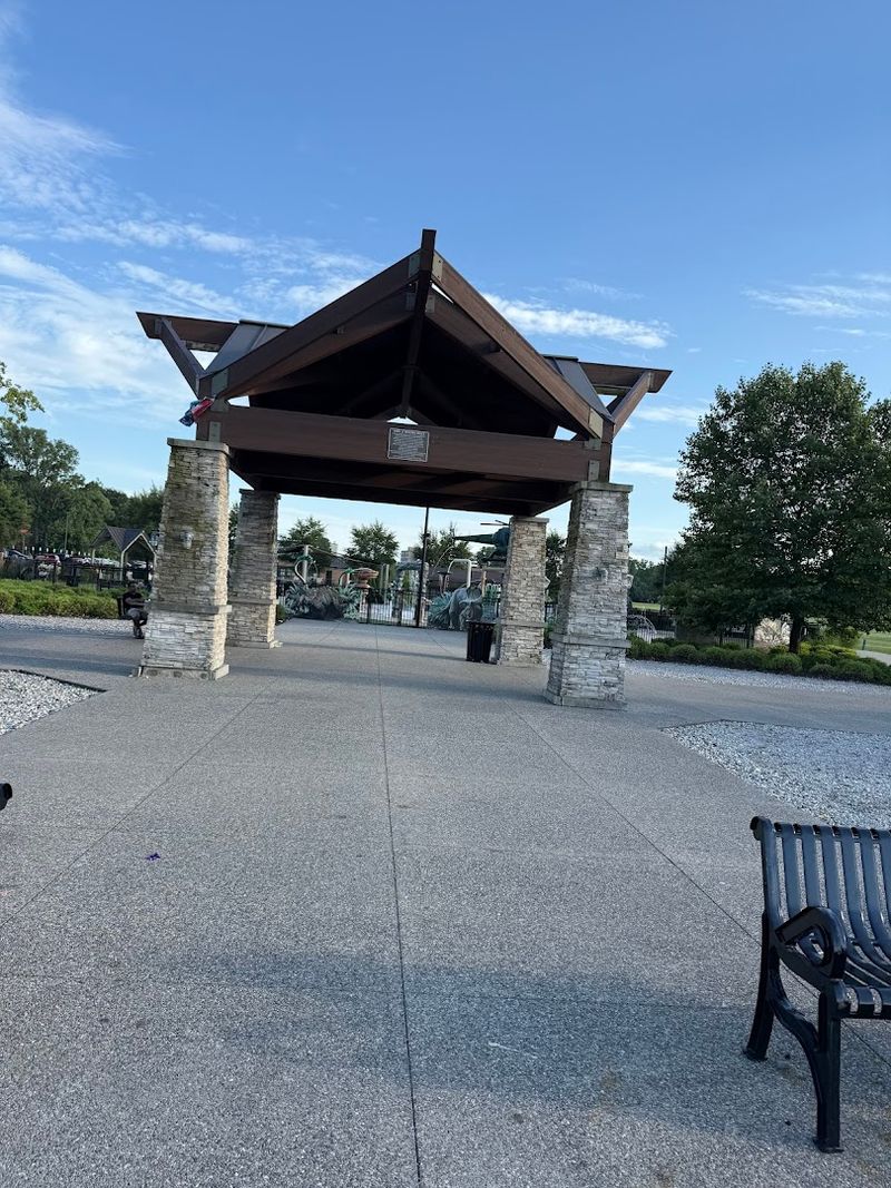 Shaded Seating and Benches