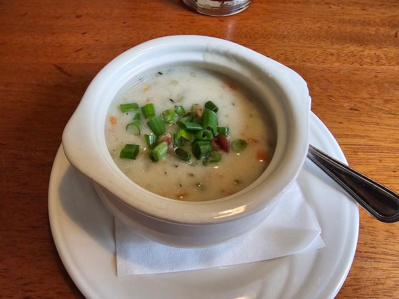 She-Crab Soup That Customers Call Life-Changing