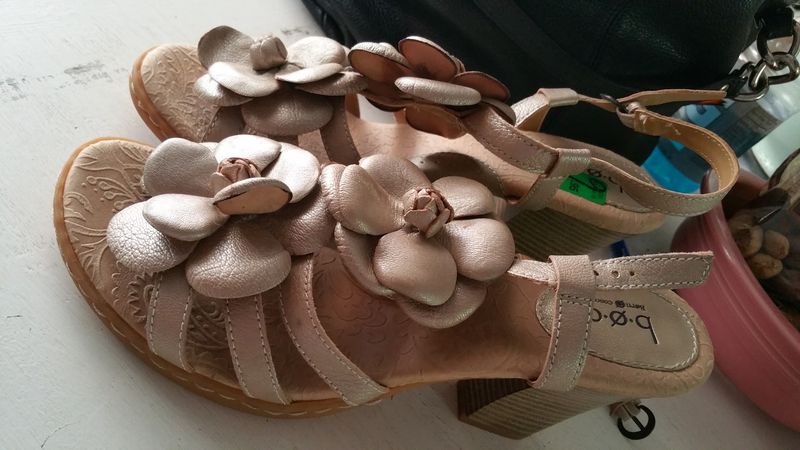 Shoes and Purses in Every Style You Can Imagine