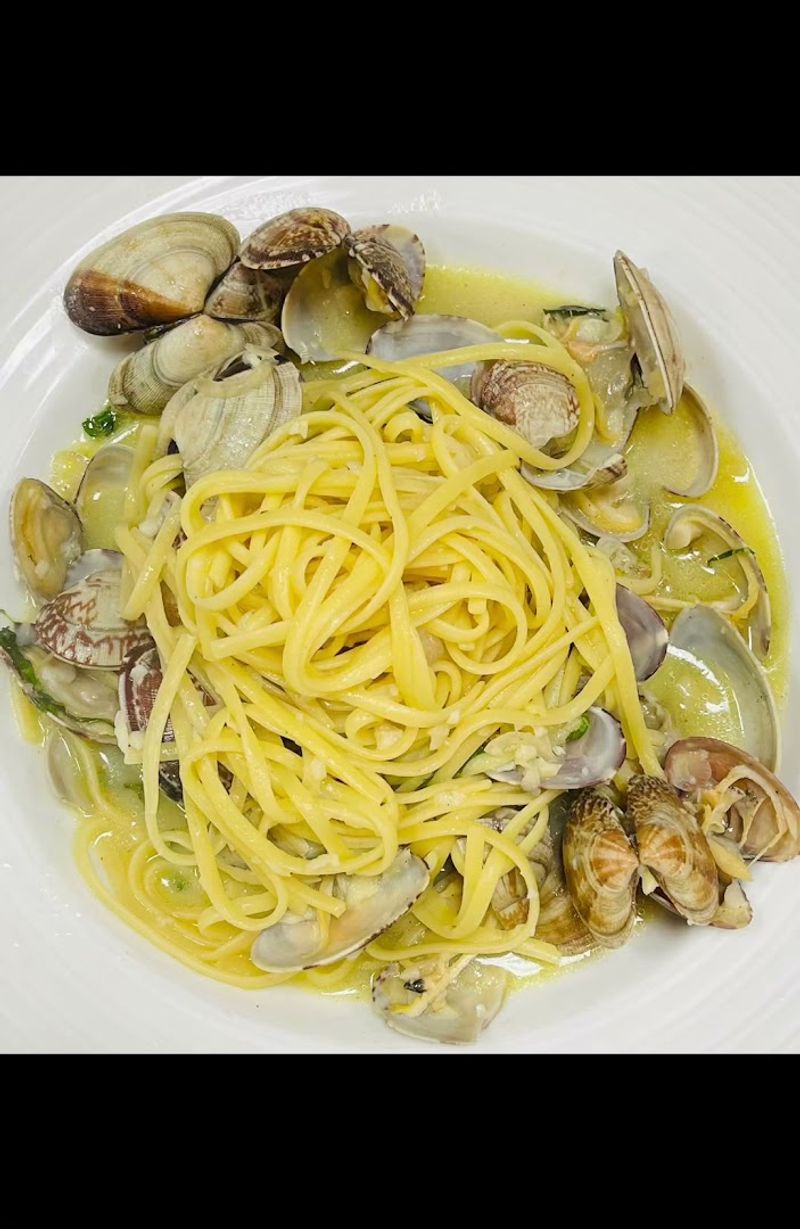Shrimp Linguine — Creamy, Comforting, and Crave-Worthy