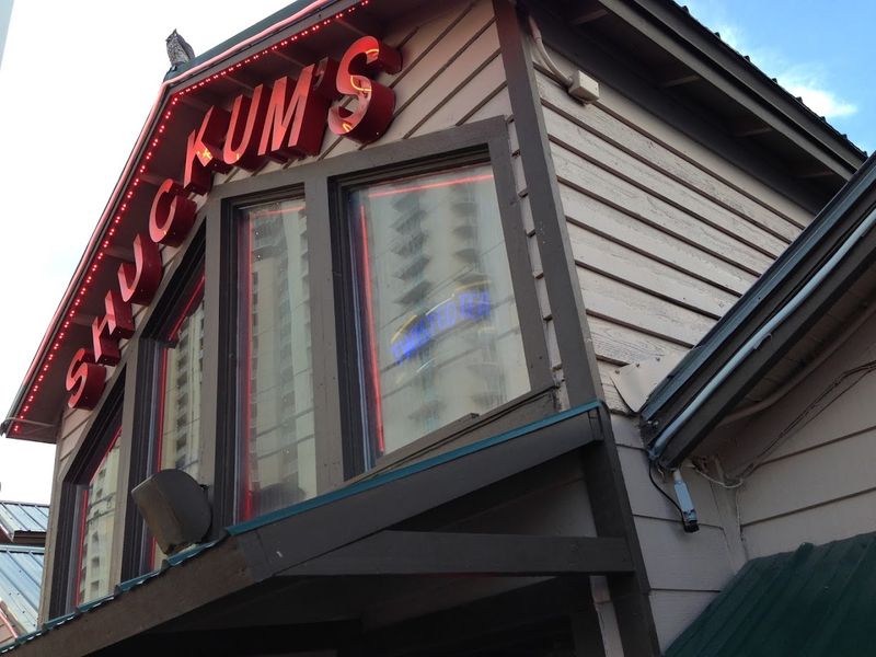 Shuckums Oyster Pub & Seafood Grill - Panama City, Florida