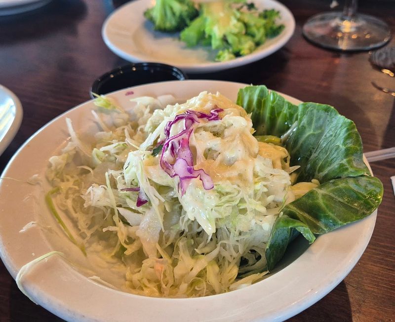 Signature Coleslaw and Sauces That Set the Standard