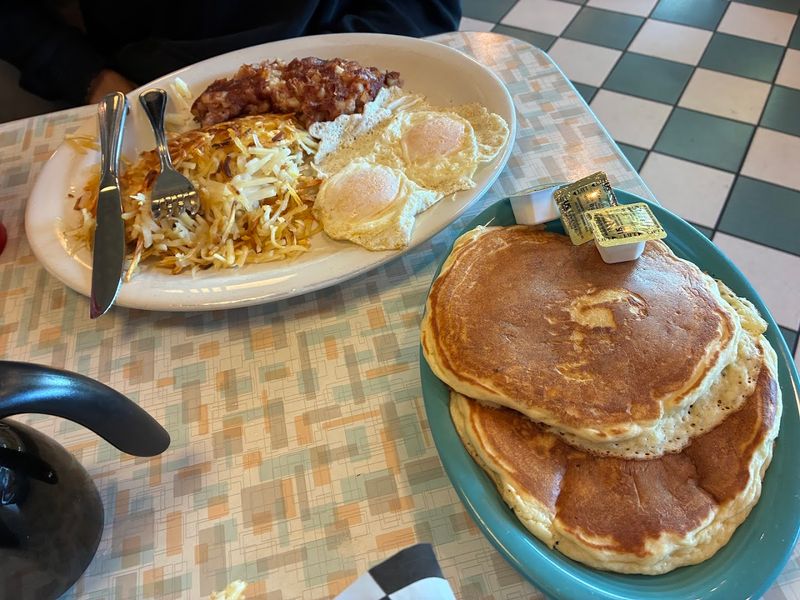 Signature Moonlight Classic Breakfast