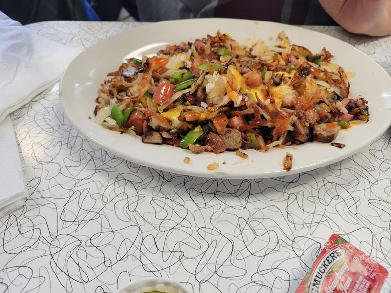 Skillets That Are Hearty and Filling