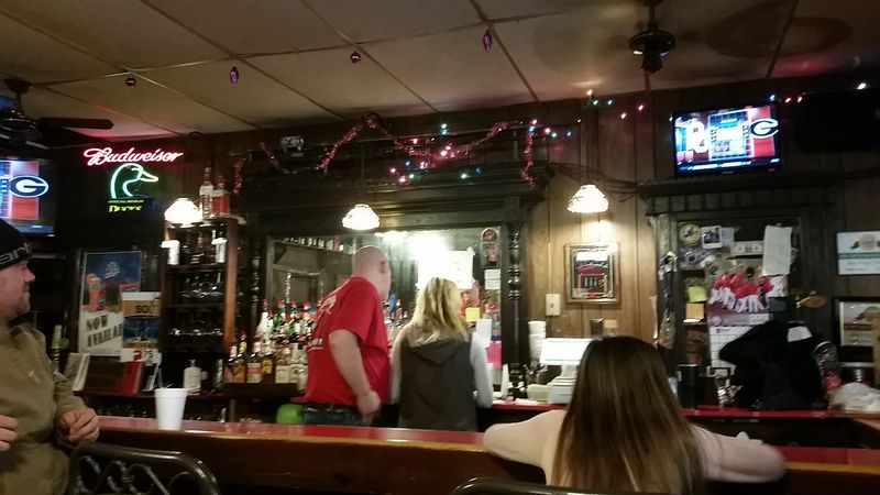 Slot Machines and a True Bar Experience