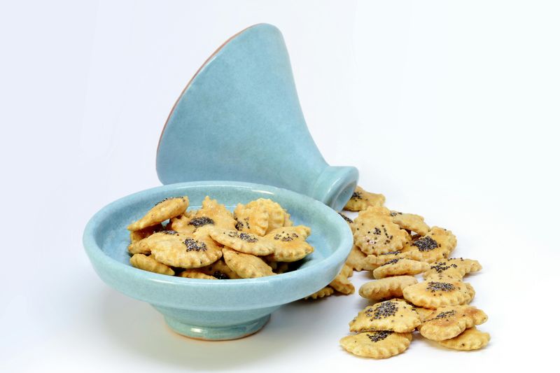Snack crackers