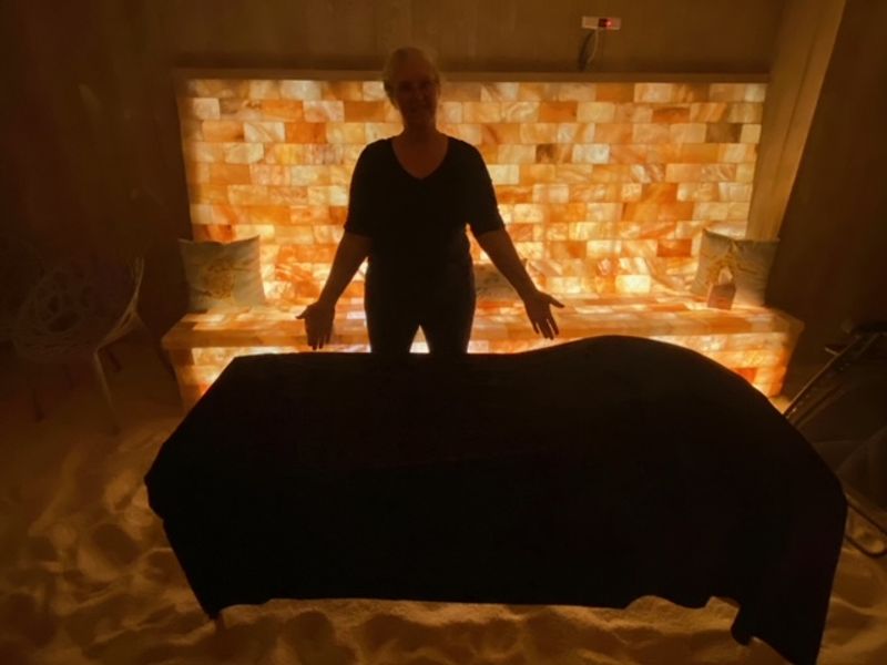 Sound Bowl and Reiki Sessions for Deep Relaxation Sound Bowl and Reiki Sessions for Deep Relaxation