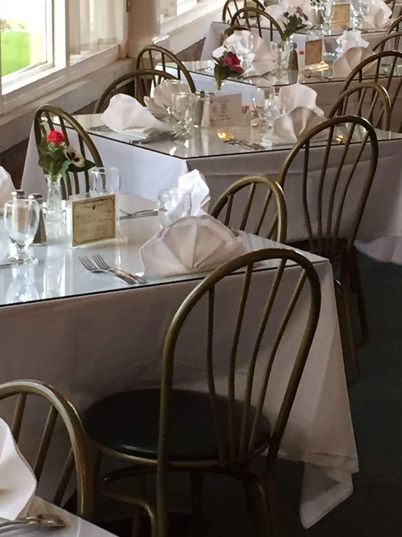 Special Occasions Made Unforgettable at the Manor Special Occasions Made Unforgettable at the Manor
