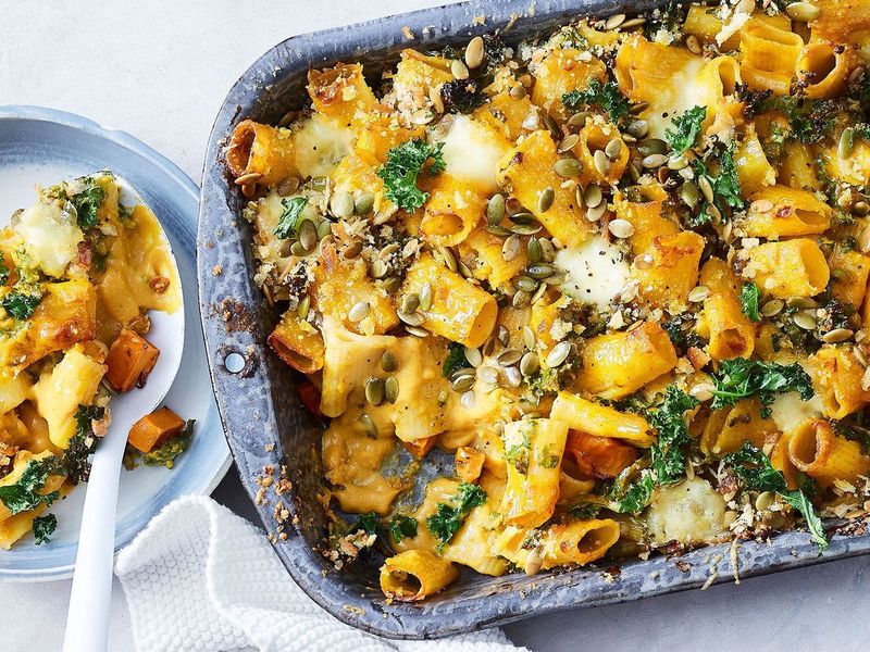 Spinach pasta bake