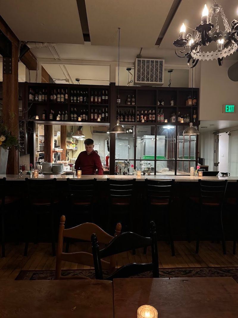 Spinasse - Seattle, Washington