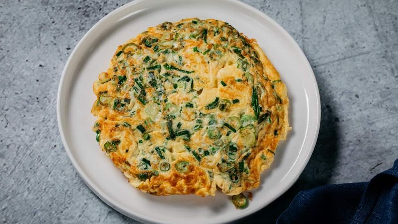 Spring onion omelet