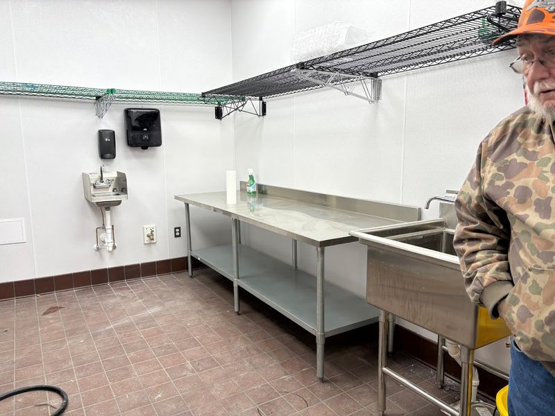 Squeaky Clean Bathrooms — Yes, Really Squeaky Clean Bathrooms — Yes, Really
