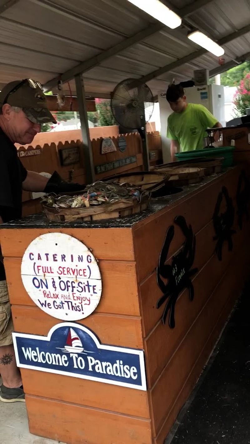 Staff That Teach You How to Crack a Crab