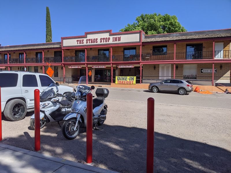 Stage Stop Inn and Local Lodging