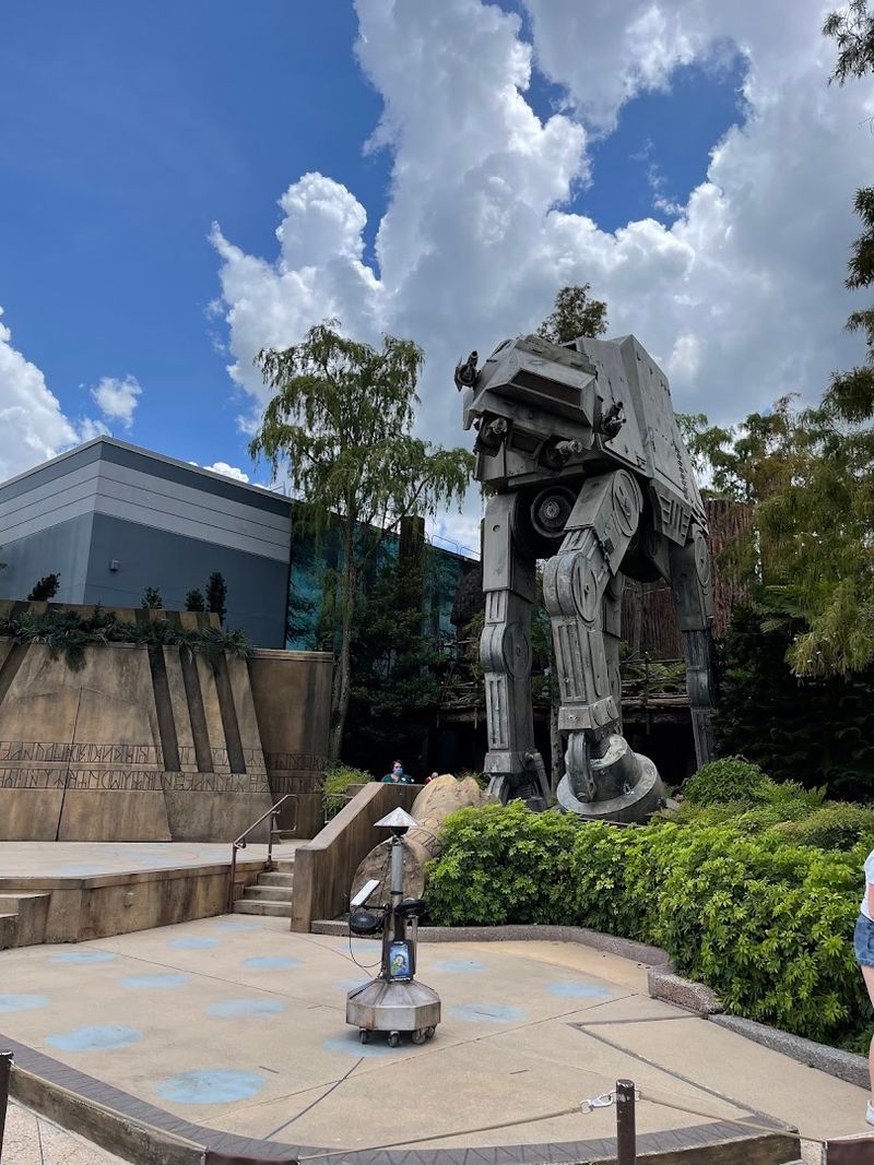 Star Tours: The Adventures Continue
