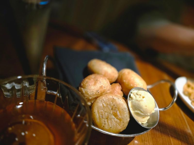 Starter Rolls That Guests Cannot Stop Talking About