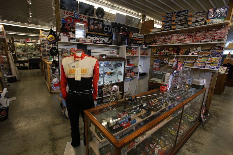 Steve Morea's Coin Shop - A Numismatist's Paradise