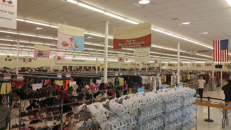 Store Hours That Work Around Your Schedule