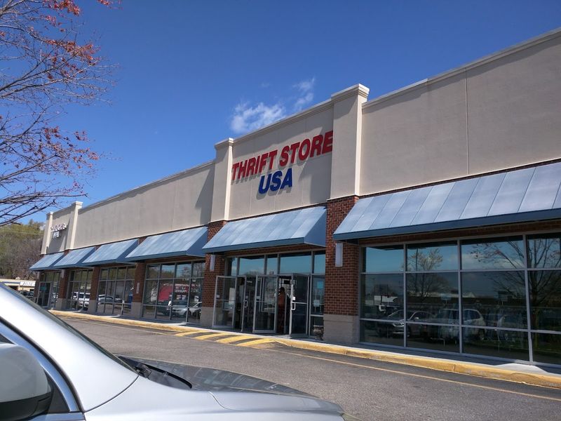 Store Hours and Location Details