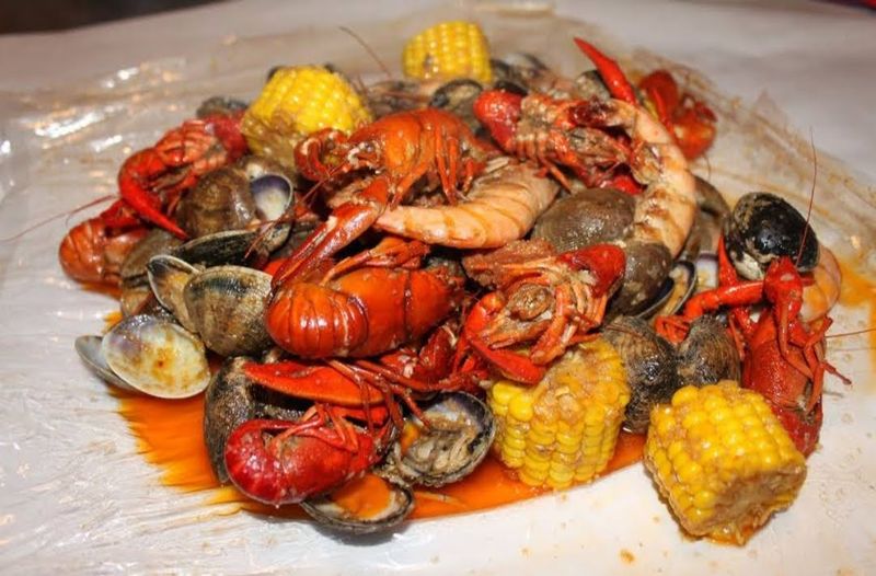 Storming Crab - Clarksville, Tennessee