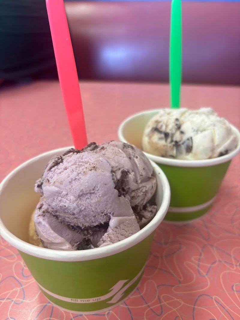 Stroh's Ice Cream Parlour - Bloomfield Hills, Michigan
