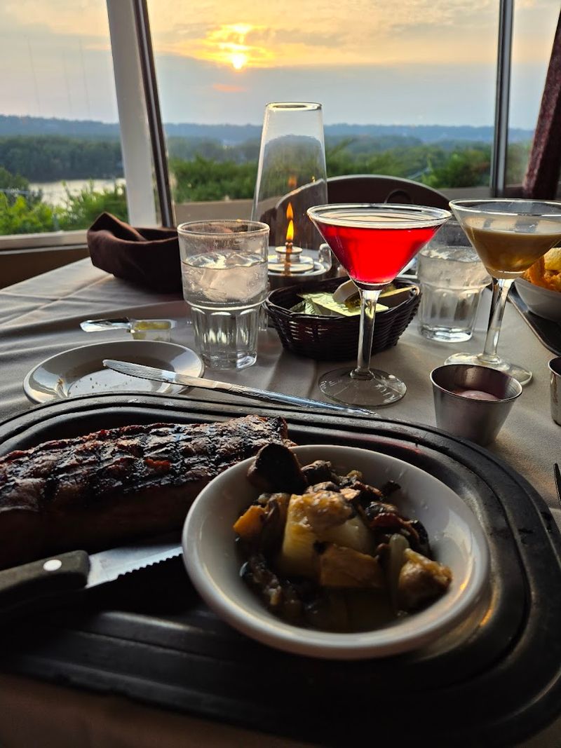 Sunday Brunch With a River View