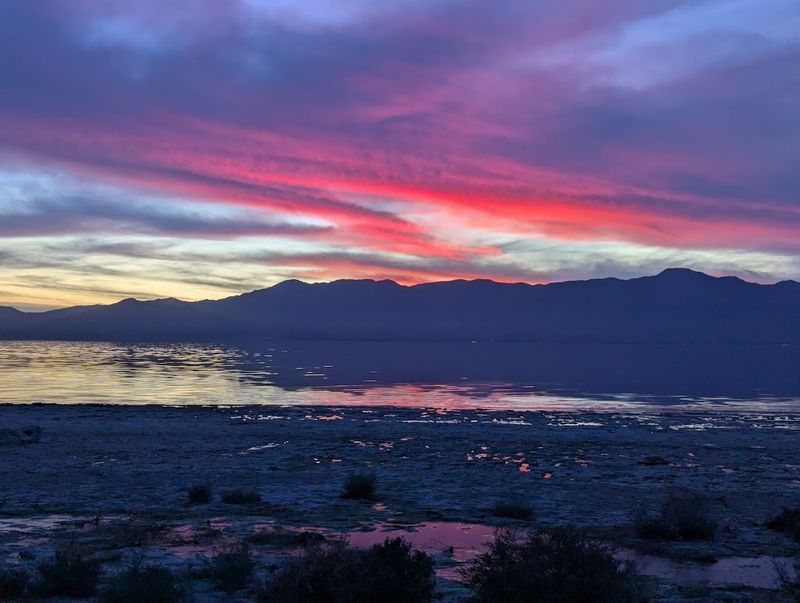 Sunsets That Look Like They Were Painted by Hand