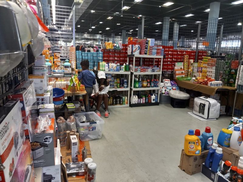 Supermarket and Grocery Options