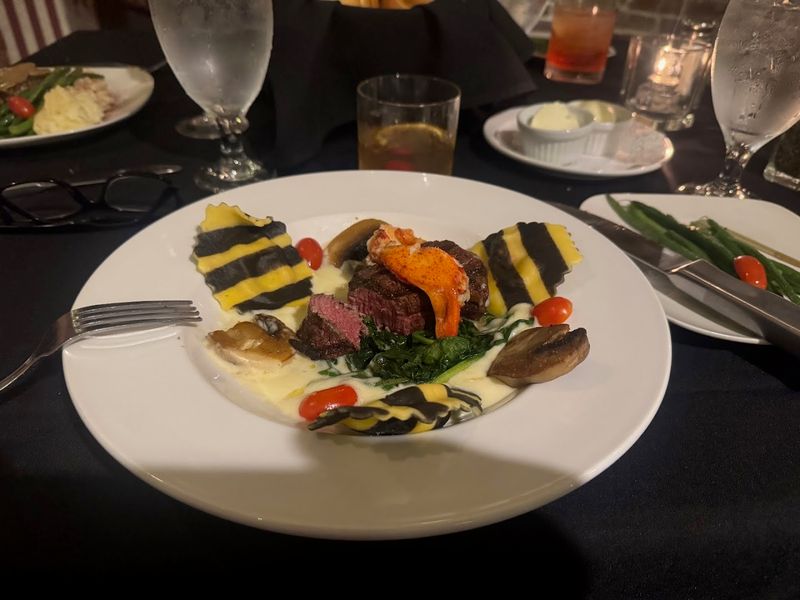 Surf and Turf That Delivers on Its Promise Surf and Turf That Delivers on Its Promise