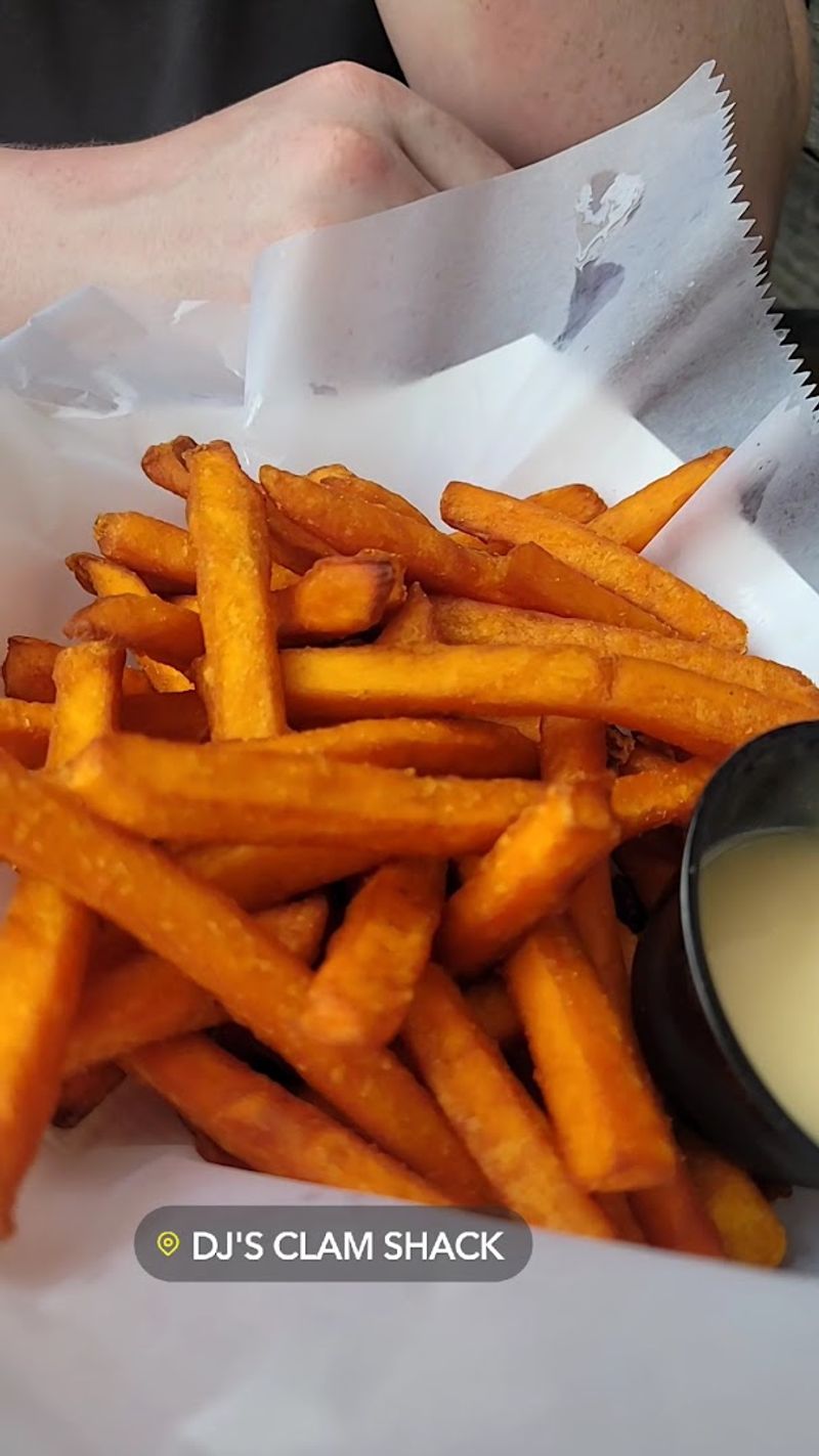 Sweet Potato Fries and Maple Aioli Magic Sweet Potato Fries and Maple Aioli Magic