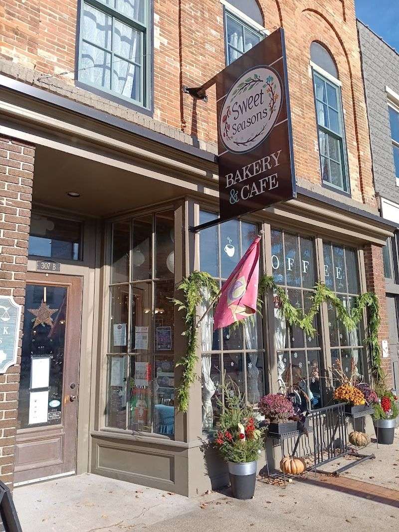 Sweet Seasons Bakery & Cafe - Lowell, Michigan