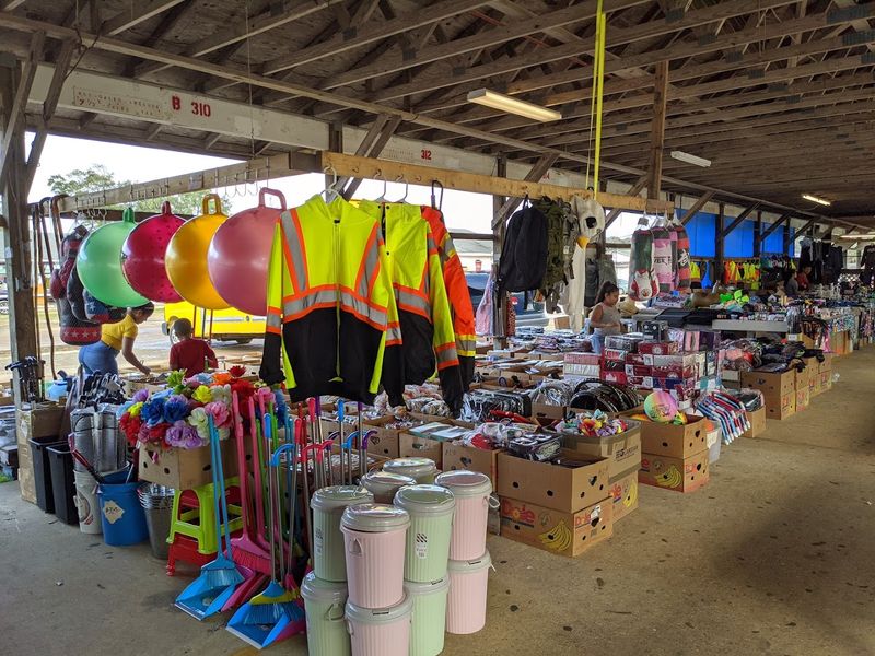T&W Flea Market - Pensacola, Florida