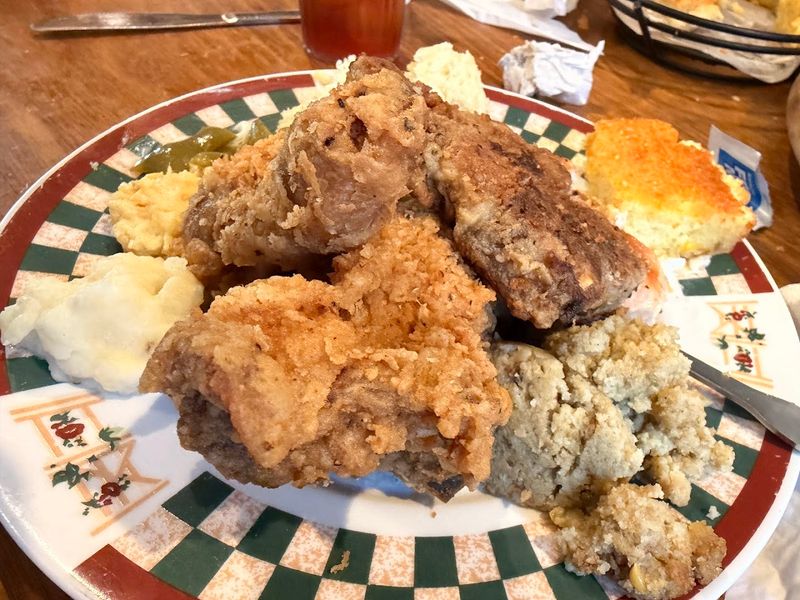 Tender Fried Pork Chops That Steal the Show Tender Fried Pork Chops That Steal the Show