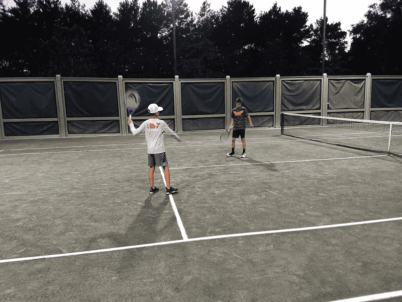 Tennis and Fitness Amenities That Keep Active Visitors Happy