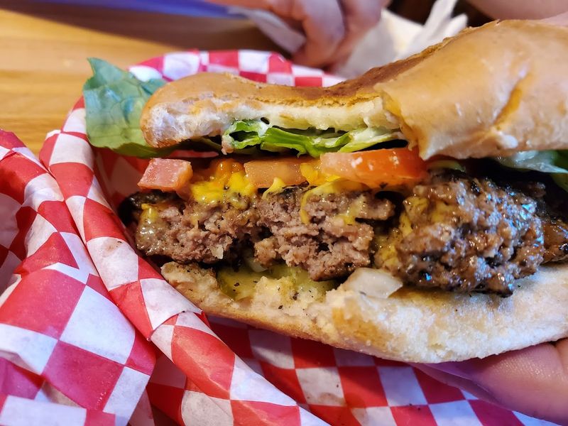 That Jalapeño Cheddar Bun Changes Everything