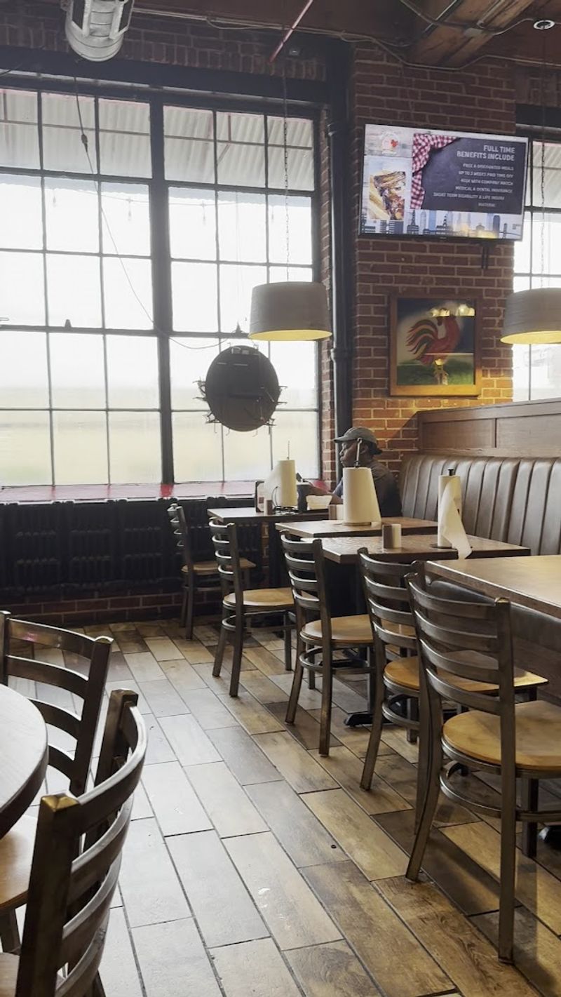The Atmosphere: Rustic, Spacious, and Surprisingly Clean
