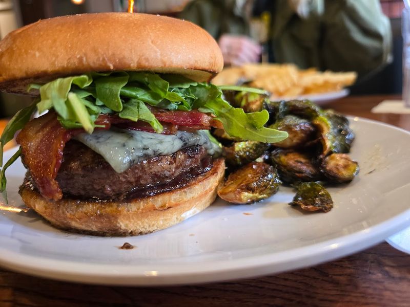 The Bacon Blue Cheese Fig Burger That Locals Can't Stop Ordering The Bacon Blue Cheese Fig Burger That Locals Can't Stop Ordering