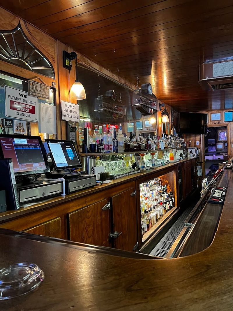 The Bar Scene: Cold Drinks and Warm Locals