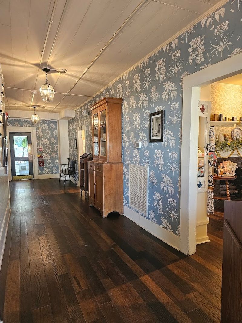 The Beautiful Antebellum Mansion Sets the Perfect Scene