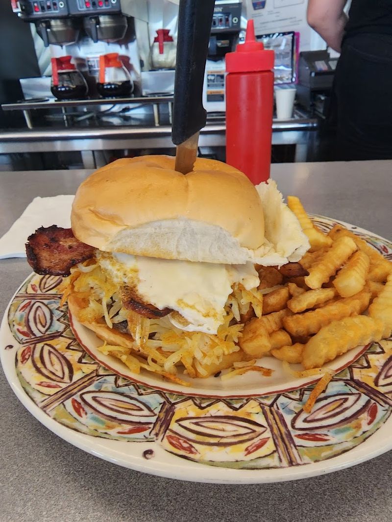 The Buffalo Chicken Sandwich — A Lunchtime Hero