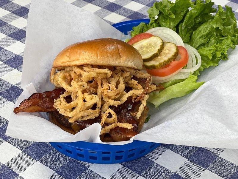 The Build-Your-Own Burger Experience